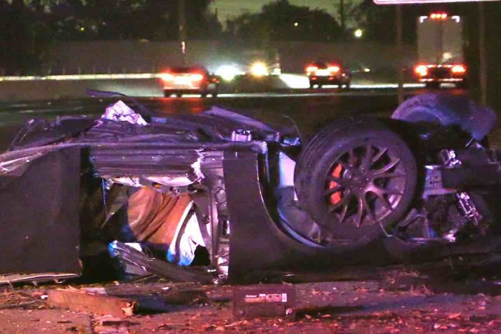 Dodge incidente auto sul tetto