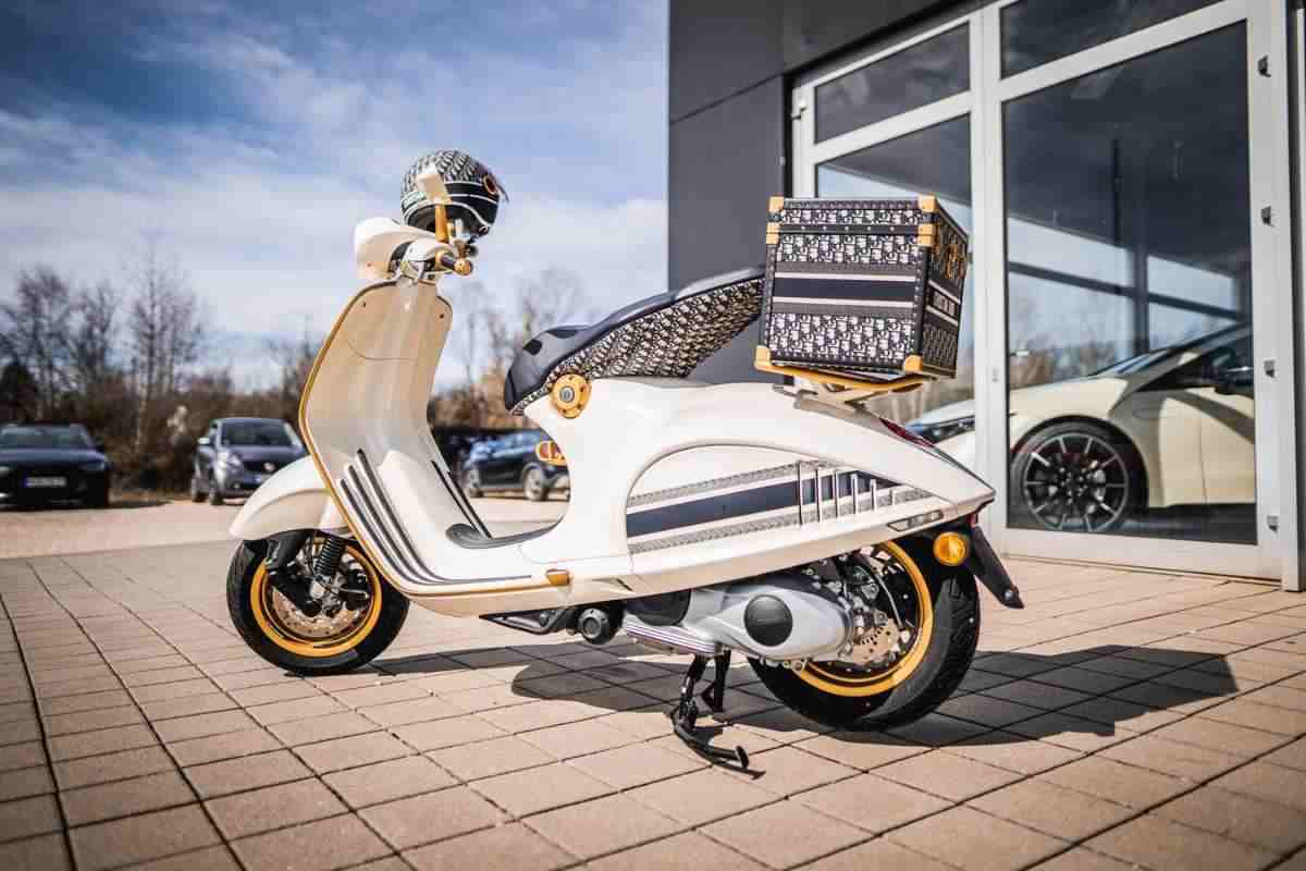 Vespa speciale a 60.000 euro