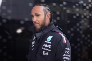 Hamilton, Mercedes non cambia il nero della propria livrea