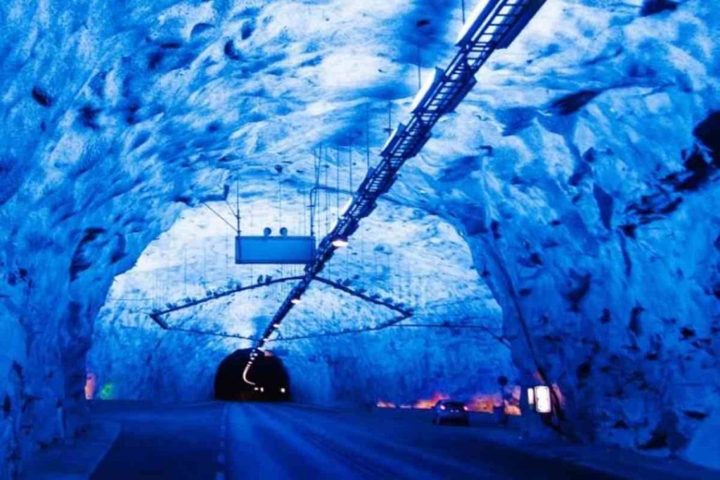 Tunnel più lungo al mondo